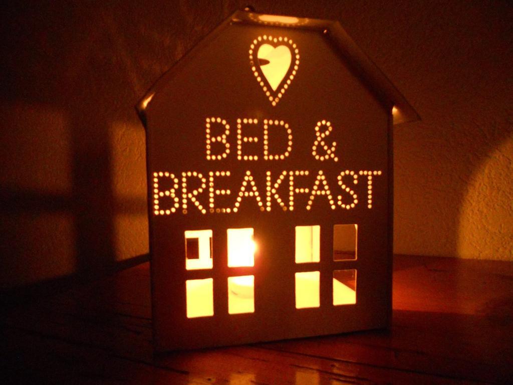 Gite Chez Toinette Saignelegier Phòng bức ảnh